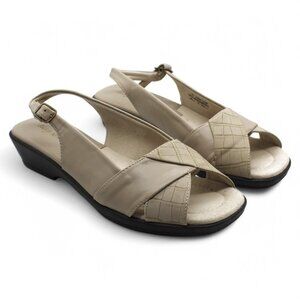 Womens Easy Street Sandals